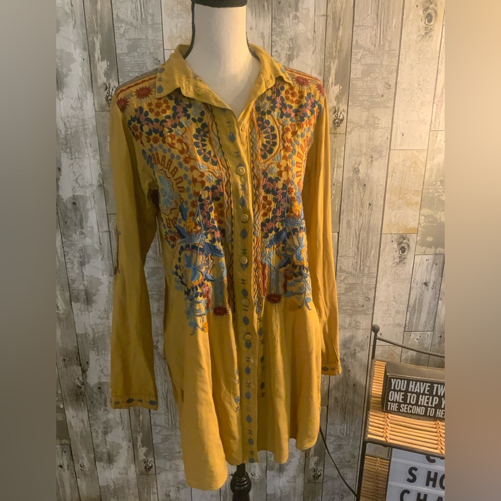 Johnny Was Embroidered Mustard long button down shirt. Size S